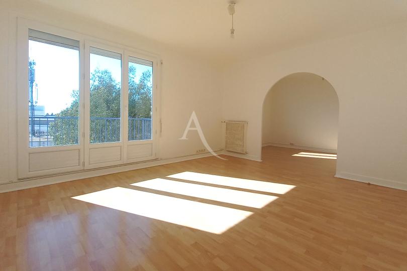 Photo n°1 - Acheter un appartement 4 pièces<br/> de 74 m² à Nantes (44100)