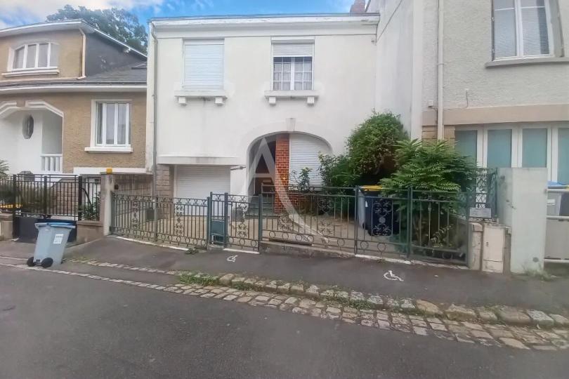 Photo n°2 - Acheter un maison 6 pièces<br/> de 115 m² à Nantes (44000)