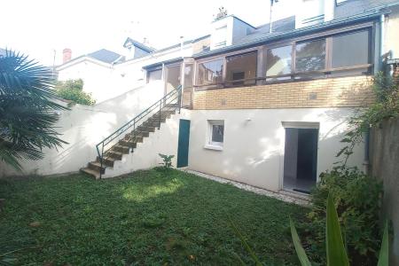 Bureau T8 en location à NANTES (LMAI87904)