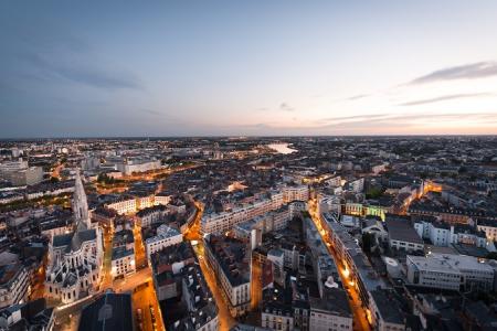 Les prix de l'immobilier nantais et le salaire des Français Les prix de l'immobilier nantais et le salaire des Français